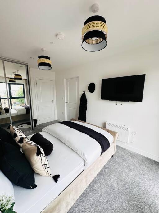 Central Derby Urban 2 Bedroom Flat - An Oasis Of Elegance! Free Parking And Wifi Suitable For Families And Professionals 외부 사진